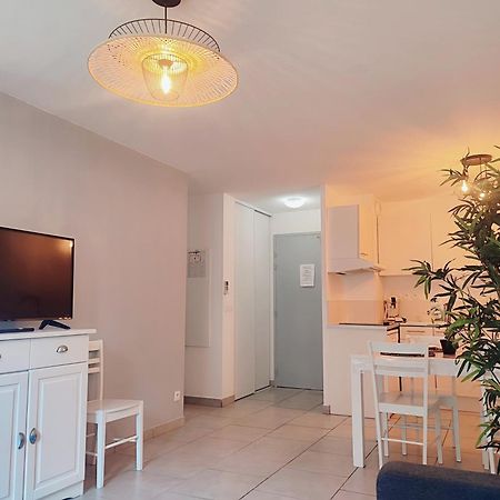 Apartament Le Baou Beni - Piscine, Climatisation & Parking Gréoux-les-Bains Zewnętrze zdjęcie